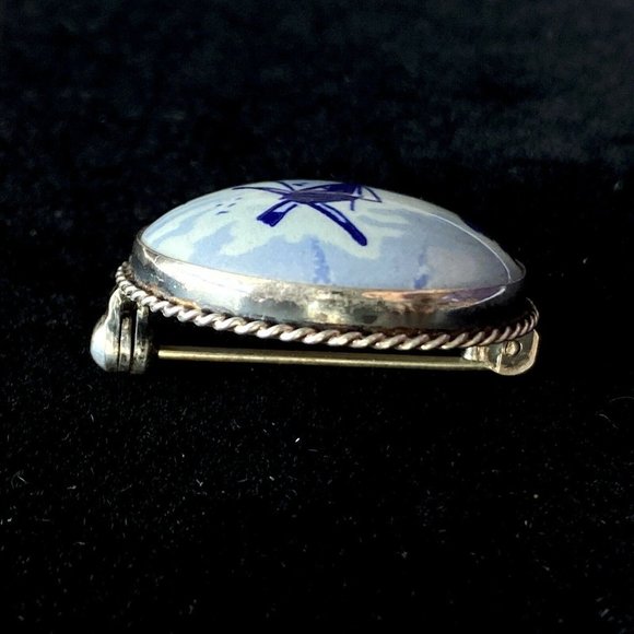 Vintage Dutch Delft Blue Ceramic Windmill Pin Sterling Silver Holland Brooch 1" - Picture 4 of 7
